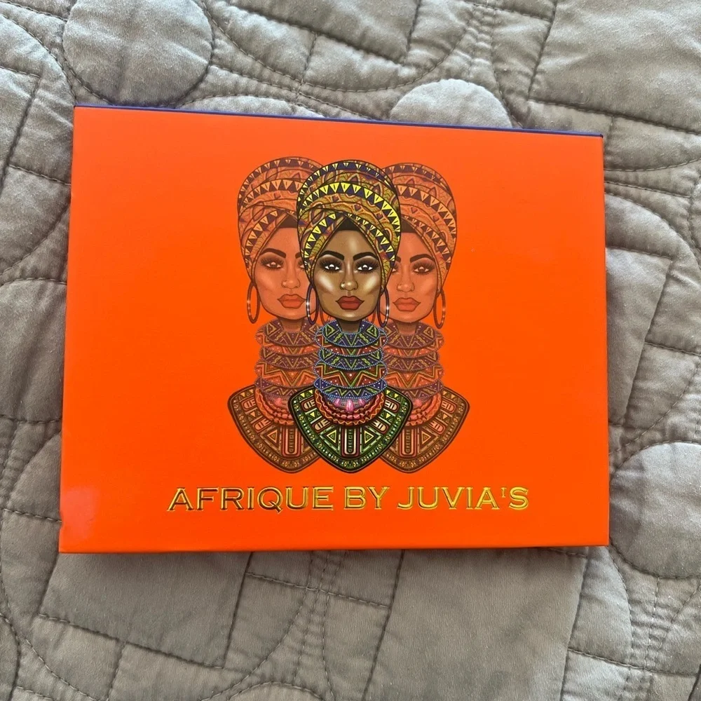 Afrique by Juvia's Eyeshadow Palette NIB